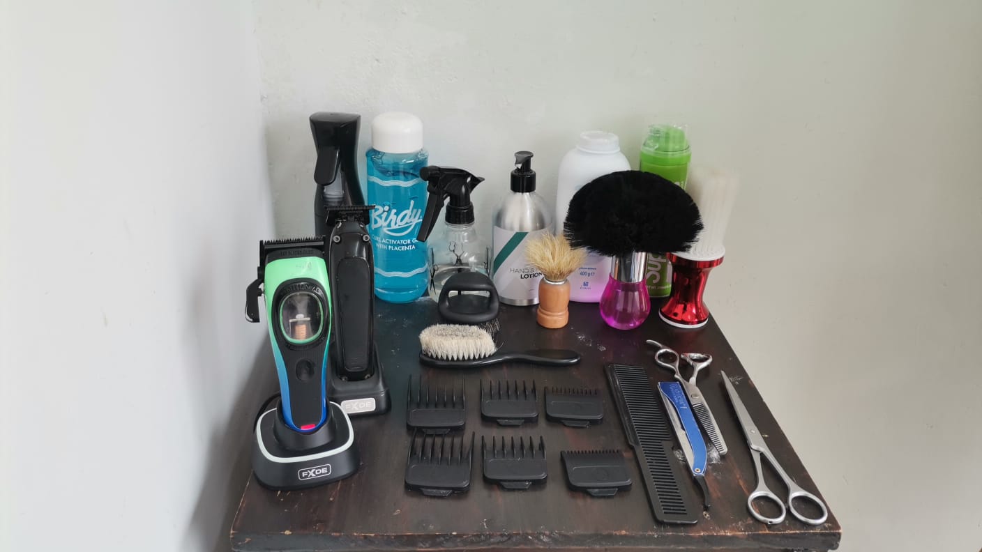 Barber tools and station